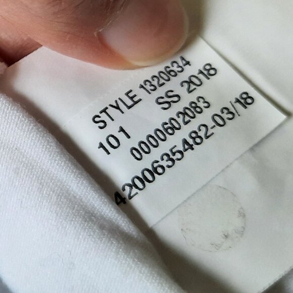 Under Armour | Women's Gel Logo Racerback Tank Top Style#1320634 - Size S - Picture 10 of 15